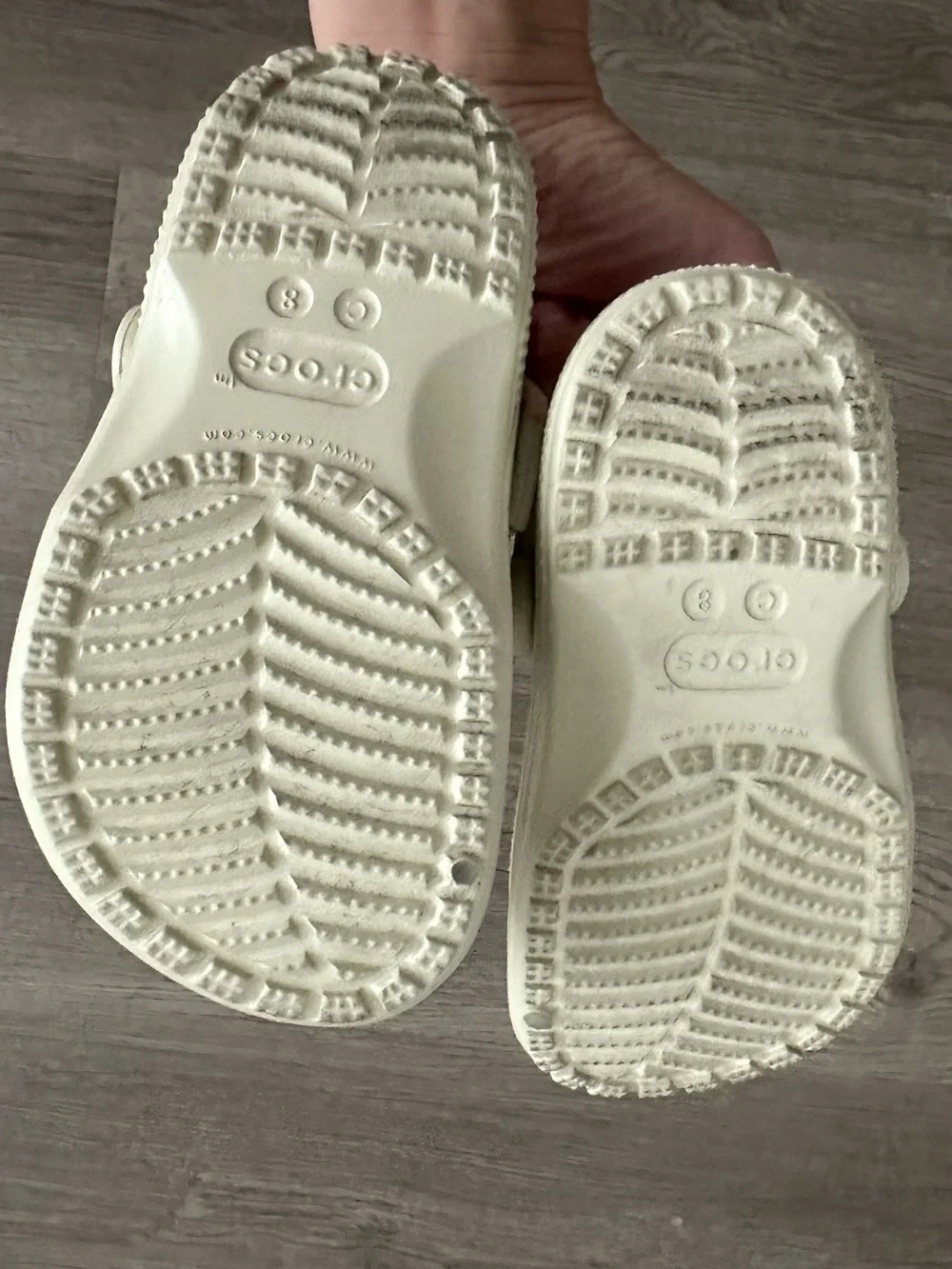 CROCS Kids Classic Clogs - Cream